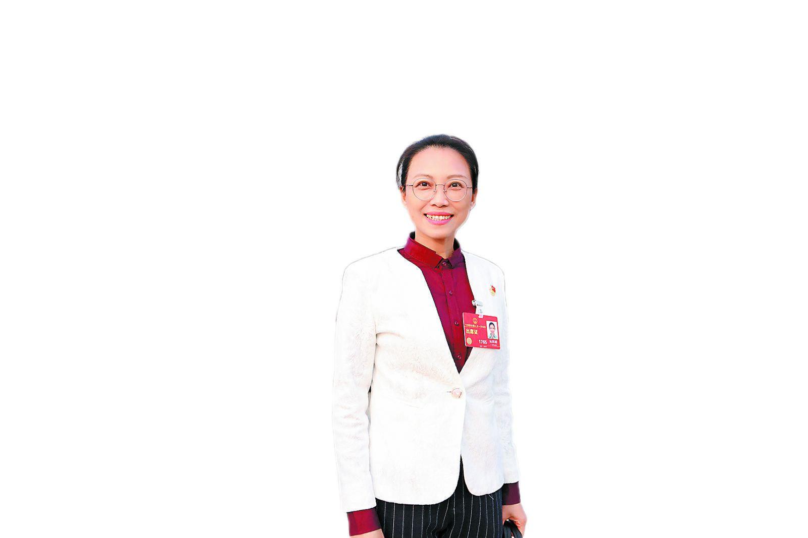 全國人大代表阮陽越:提升產(chǎn)業(yè)工人社會認可度 加快氫能交通產(chǎn)業(yè)發(fā)展