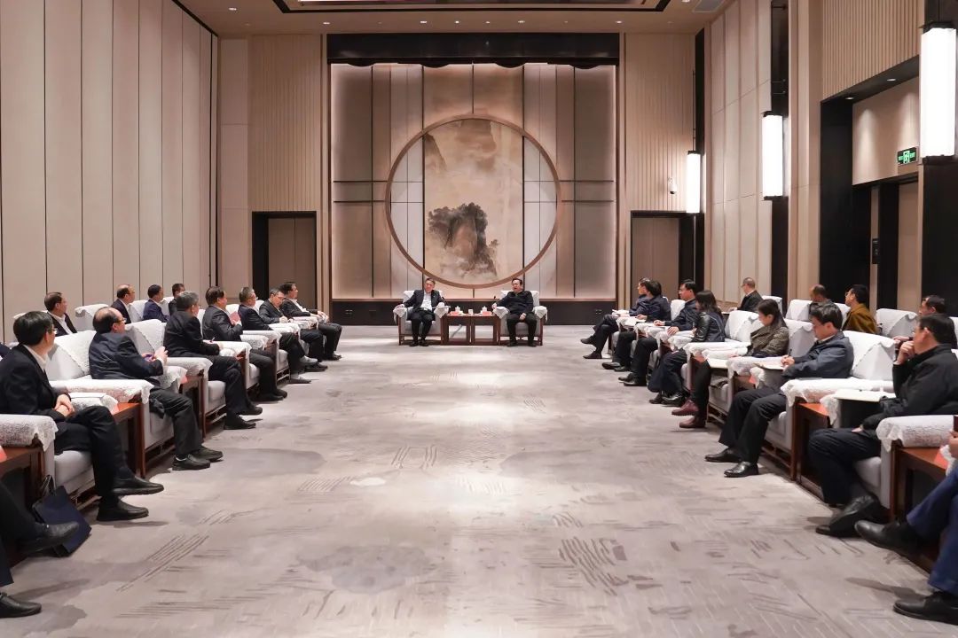 華能集團(tuán)黨組書記、董事長溫樞剛拜會雄安新區(qū)黨工委書記、管委會主任張國華