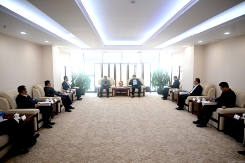 中國(guó)電建黨委常委、副總經(jīng)理王小軍會(huì)見(jiàn)大理州委副書(shū)記肖創(chuàng)勇