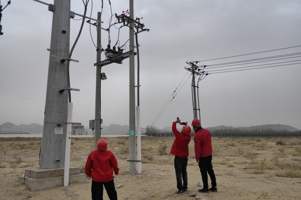 烏海市千里山供電公司:落實(shí)標(biāo)準(zhǔn)應(yīng)用,筑牢安全理念