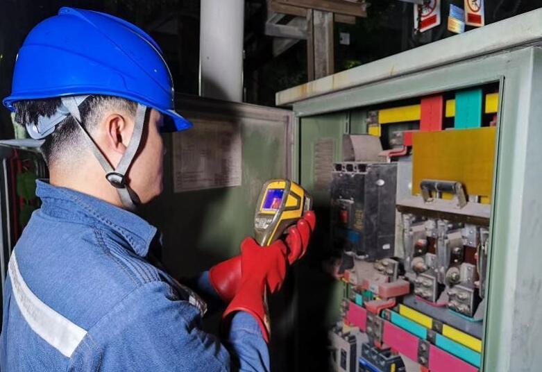深圳供電局消除67條線路、237臺配變重滿載風險