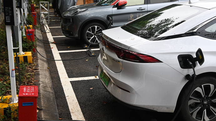 一級(jí)市場(chǎng)擁擠、二級(jí)市場(chǎng)遇冷，新能源賽道的下一個(gè)爆點(diǎn)在哪里？