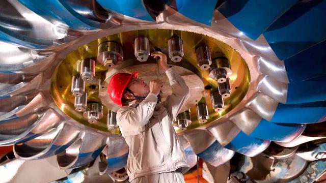 換裝“中國(guó)心”!國(guó)內(nèi)首臺(tái)，投運(yùn)!