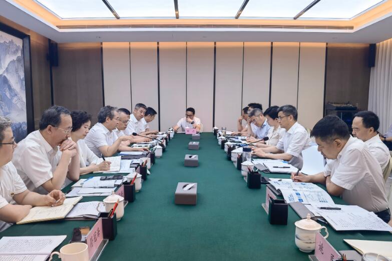 中國能建副總經理吳云與襄陽市委副書記、市長王太暉會談