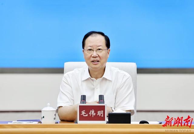 湖南省委副書記、省長毛偉明與發(fā)電企業(yè)代表座談：強化擔當 滿發(fā)穩(wěn)發(fā)