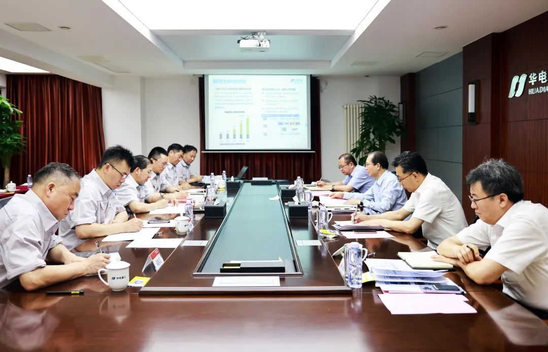 中國(guó)華電黨組書記、董事長(zhǎng)江毅赴天津區(qū)域開展領(lǐng)題調(diào)研