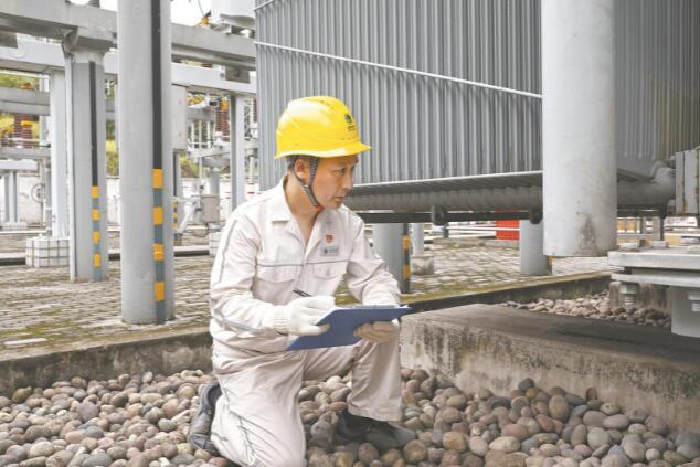 26年，變電運維一線的耕耘與創(chuàng)新——記全國五一勞動獎?wù)芦@得者池永