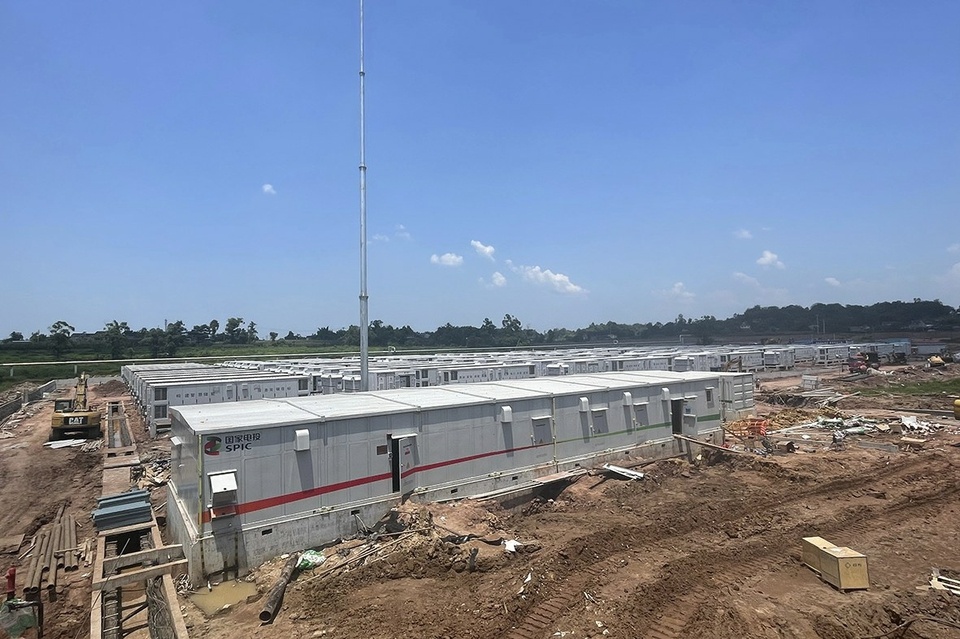 重慶雙槐新型儲能項(xiàng)目成功實(shí)現(xiàn)帶電運(yùn)行