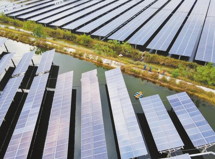 廣西電網公司以“兩化協同”促“兩型建設” 助力新能源與新農村融合發(fā)展