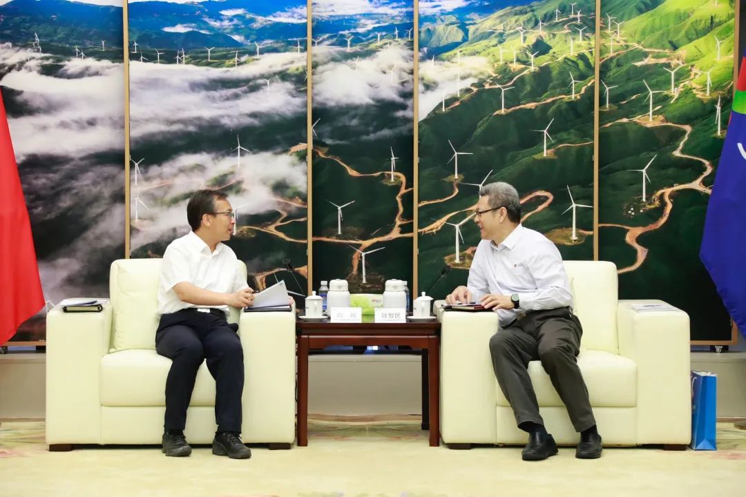 國家電投黨組書記、董事長錢智民會見河北省滄州市市長向輝