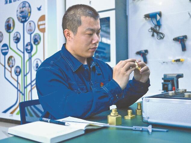 何龍：扎根北疆9年，他找到了自己的位置