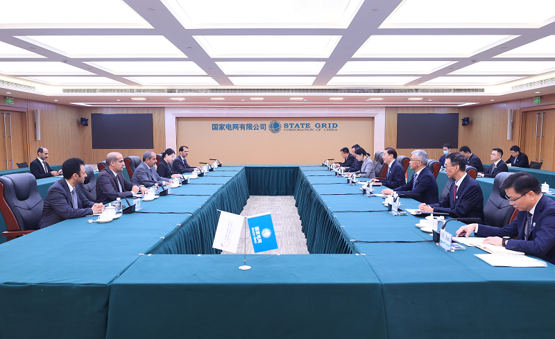 辛保安會(huì)見(jiàn)聯(lián)合國(guó)全球契約組織總干事桑達(dá)·奧佳博、沙特電力公司首席執(zhí)行官哈立德·古努