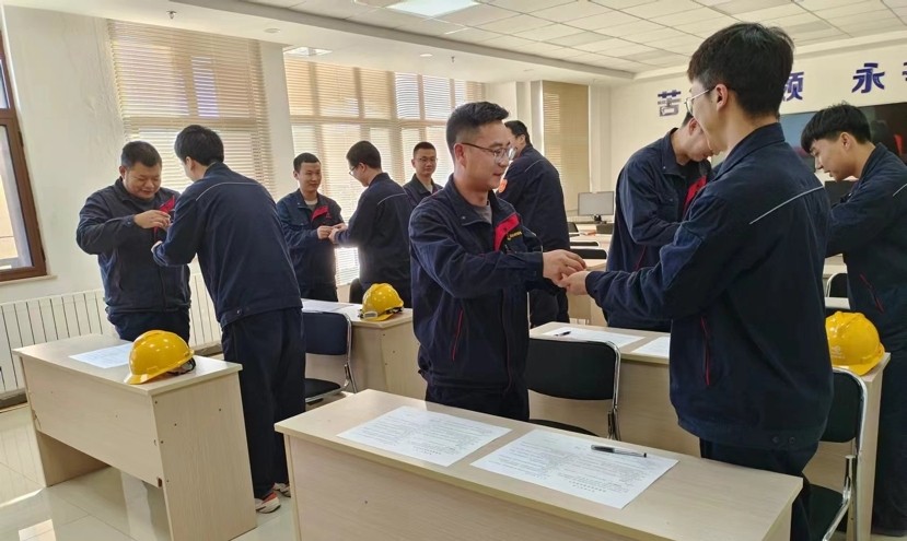 陜投集團趙石畔煤電:練就過硬本領(lǐng) 傳承工匠精神