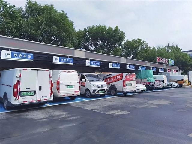 新能源帶火“充電寶”，新型儲(chǔ)能開(kāi)啟黃金賽道