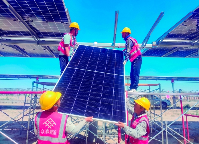 天富能源董事長劉偉:以“源網(wǎng)荷儲(chǔ)”一體化引領(lǐng)能源轉(zhuǎn)型