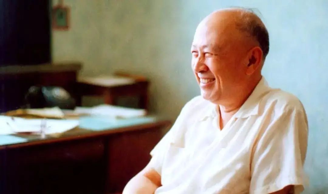 京能充電樁:錢學(xué)森與新能源汽車!中國科技力量的崛起與自強(qiáng)