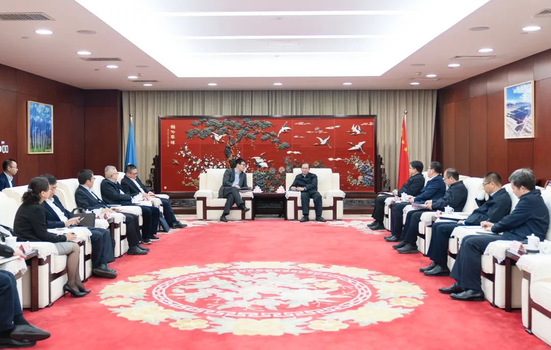 華電黨組書記、董事長江毅會見上海電氣集團黨委書記、董事長吳磊