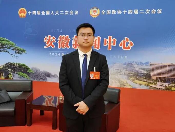 全國(guó)人大代表、國(guó)軒高科姚金?。簶?biāo)準(zhǔn)、技術(shù)、產(chǎn)業(yè)鏈多管齊下，推動(dòng)電化學(xué)儲(chǔ)能產(chǎn)業(yè)高質(zhì)量發(fā)展