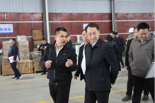 工業(yè)強(qiáng)縣，企業(yè)擔(dān)當(dāng)，縣領(lǐng)導(dǎo)調(diào)研考察江西宏駿