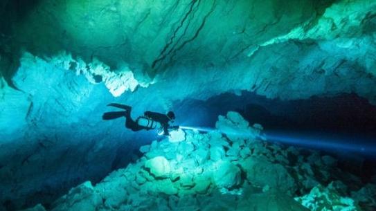 西部綠色能源中心選在納拉伯平原，澳大利亞擔(dān)心“地下世界”遭破壞