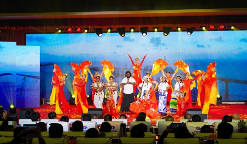 水電十四局邀請(qǐng)屬地化職工參加建局70周年慶?；顒?dòng)