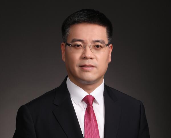 中國(guó)聯(lián)通黨組書(shū)記、董事長(zhǎng)陳忠岳：勇當(dāng)數(shù)字技術(shù)融合創(chuàng)新排頭兵