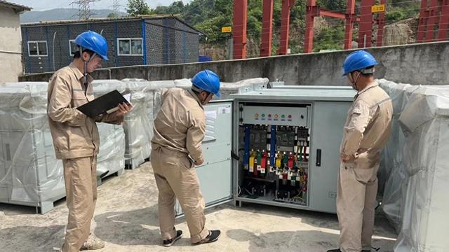 國網(wǎng)永嘉縣供電公司聞“汛”而動，保障防汛應急物資