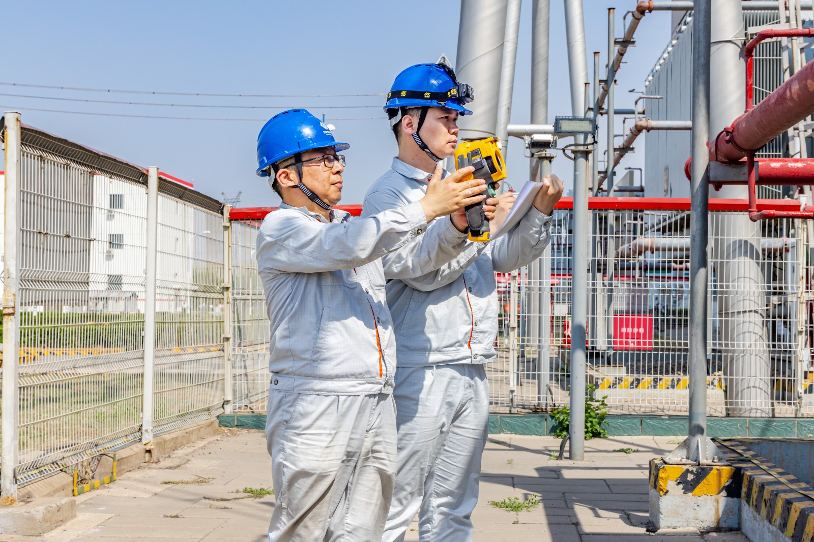 國家能源集團(tuán)天津公司奮戰(zhàn)當(dāng)“夏”迎“烤”驗(yàn)保供應(yīng)