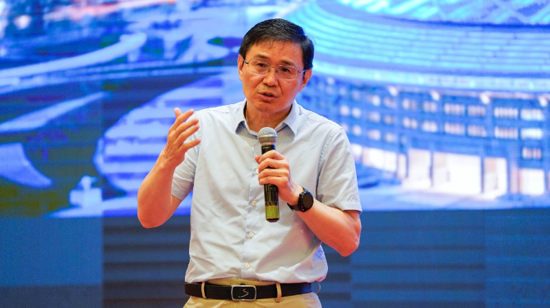 隆基綠能鐘寶申:2025年公司將會率先回到增長軌道