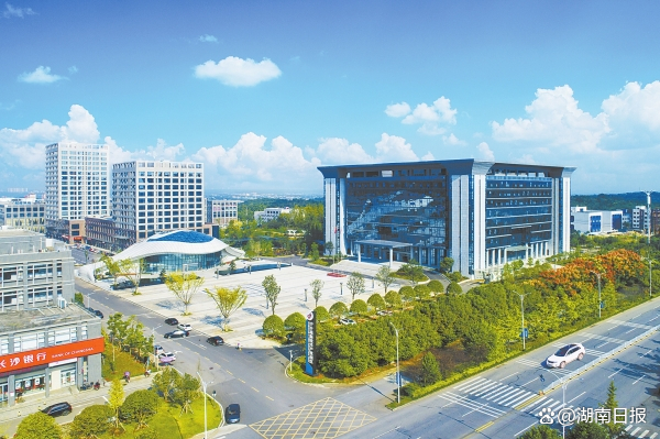 新能源產(chǎn)業(yè)，湖南領跑儲能賽道