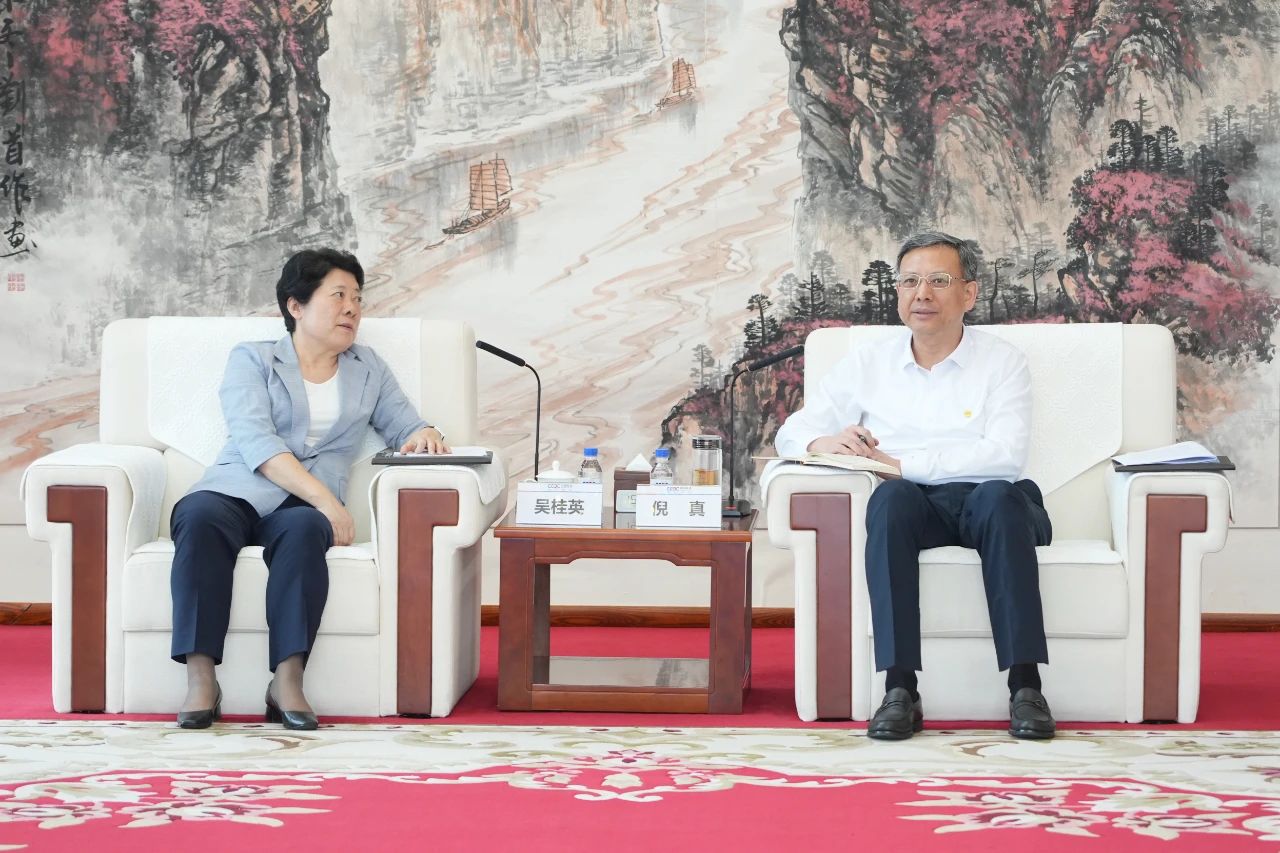 中國能建黨委副書記、總經(jīng)理倪真與湖南省委常委、長沙市委書記吳桂英會談