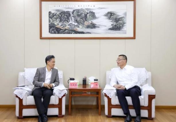 國(guó)家電投廣東公司黨委書(shū)記、董事長(zhǎng)石彥彪拜會(huì)汕尾市主要領(lǐng)導(dǎo)
