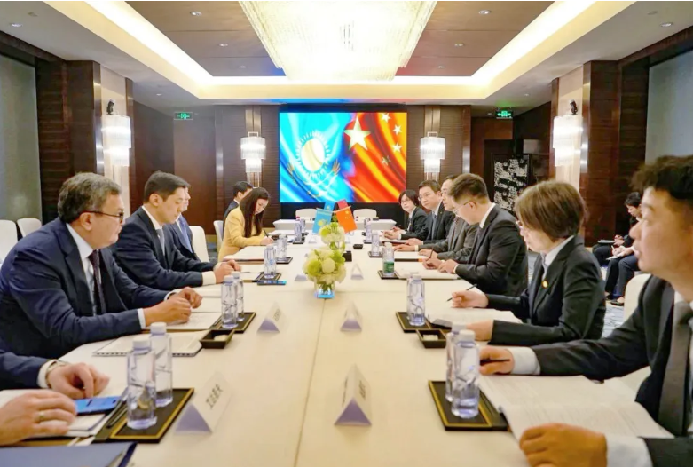 800MW！中國能建簽約哈薩克斯坦新能源項(xiàng)目聯(lián)合開發(fā)協(xié)議