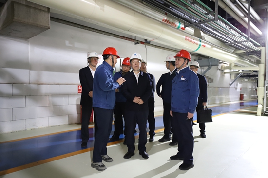 華能集團(tuán)總經(jīng)理張文峰到華能青島港務(wù)、青島熱電調(diào)研