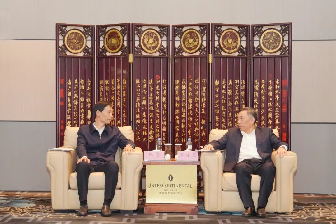 中國(guó)能建黨委書記、董事長(zhǎng)宋海良與菏澤市委書記張倫會(huì)談