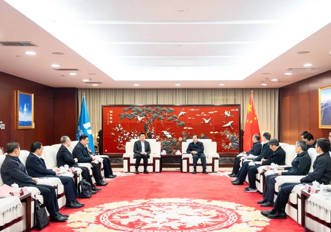 華電集團(tuán)黨組書記、董事長江毅會(huì)見揚(yáng)州市委書記王進(jìn)健