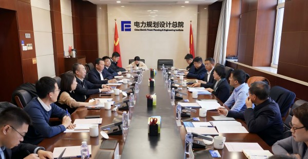 華電集團副總經(jīng)理李旭紅會見電規(guī)總院黨委書記、總經(jīng)理胡明
