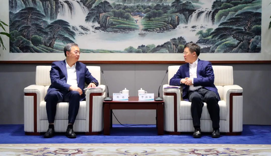 中國電氣裝備黨委書記、董事長李洪鳳會見中金公司黨委書記、董事長、管理委員會主席陳亮