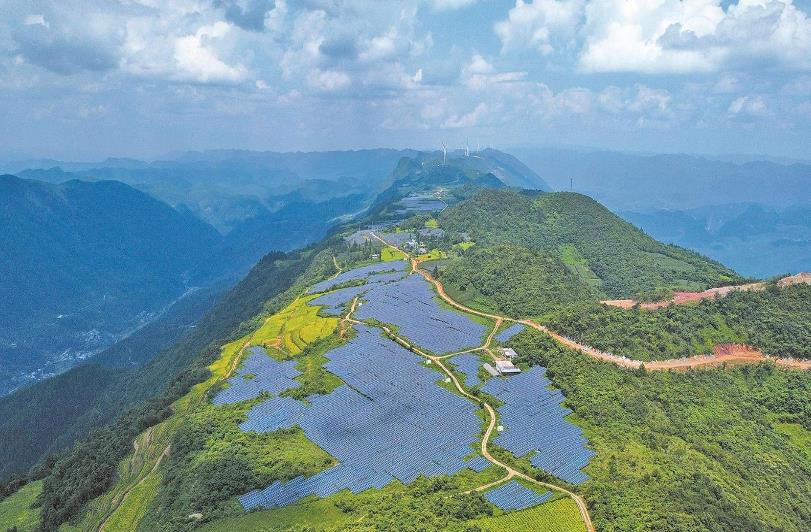 國網(wǎng)重慶電力推進(jìn)電網(wǎng)轉(zhuǎn)型升級服務(wù)重慶綠色發(fā)展