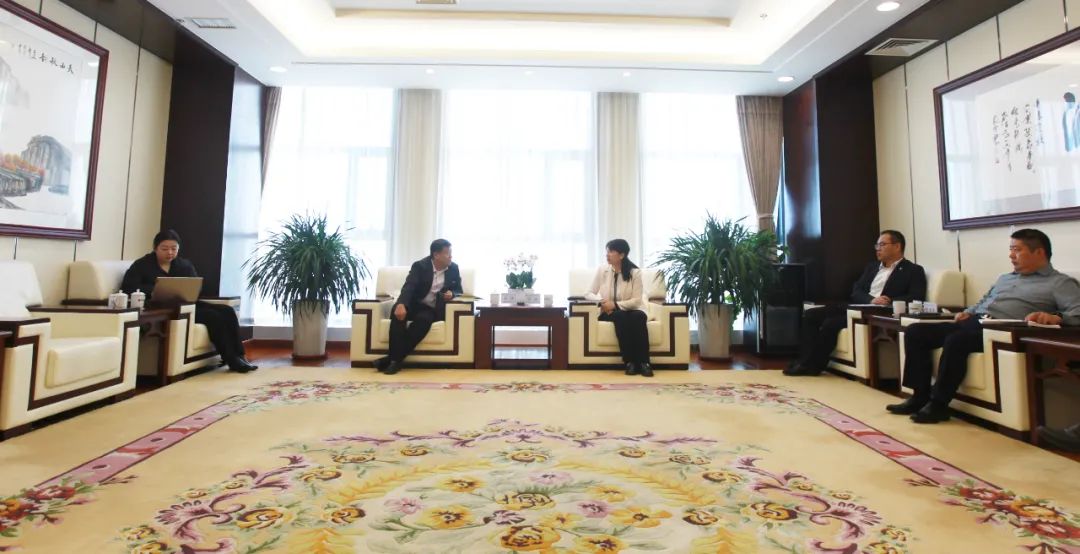 國(guó)家電投新疆公司張瑋、李國(guó)儉會(huì)見塔城地區(qū)發(fā)改委黨組書記劉沖