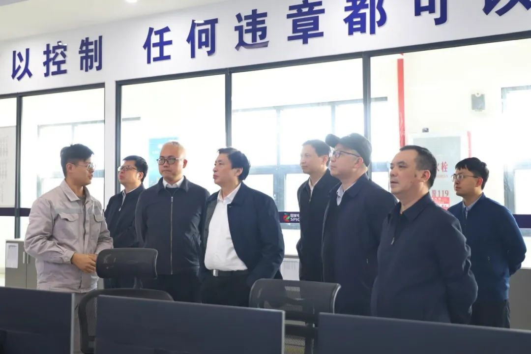 中國(guó)工程院院士謝和平調(diào)研前詹風(fēng)電、前詹港電