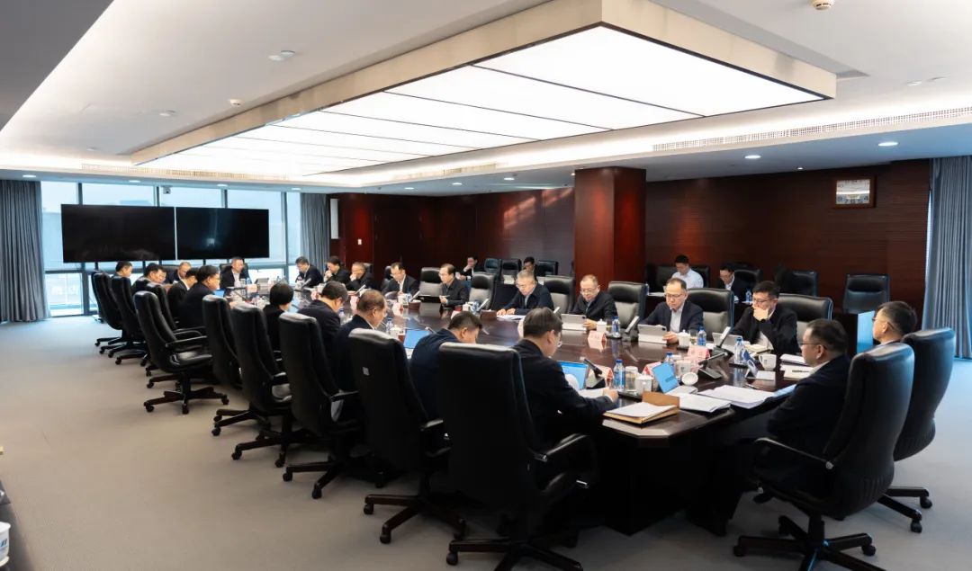 中國華電黨組傳達學習習近平總書記近期重要講話和重要指示精神、上級重要會議精神