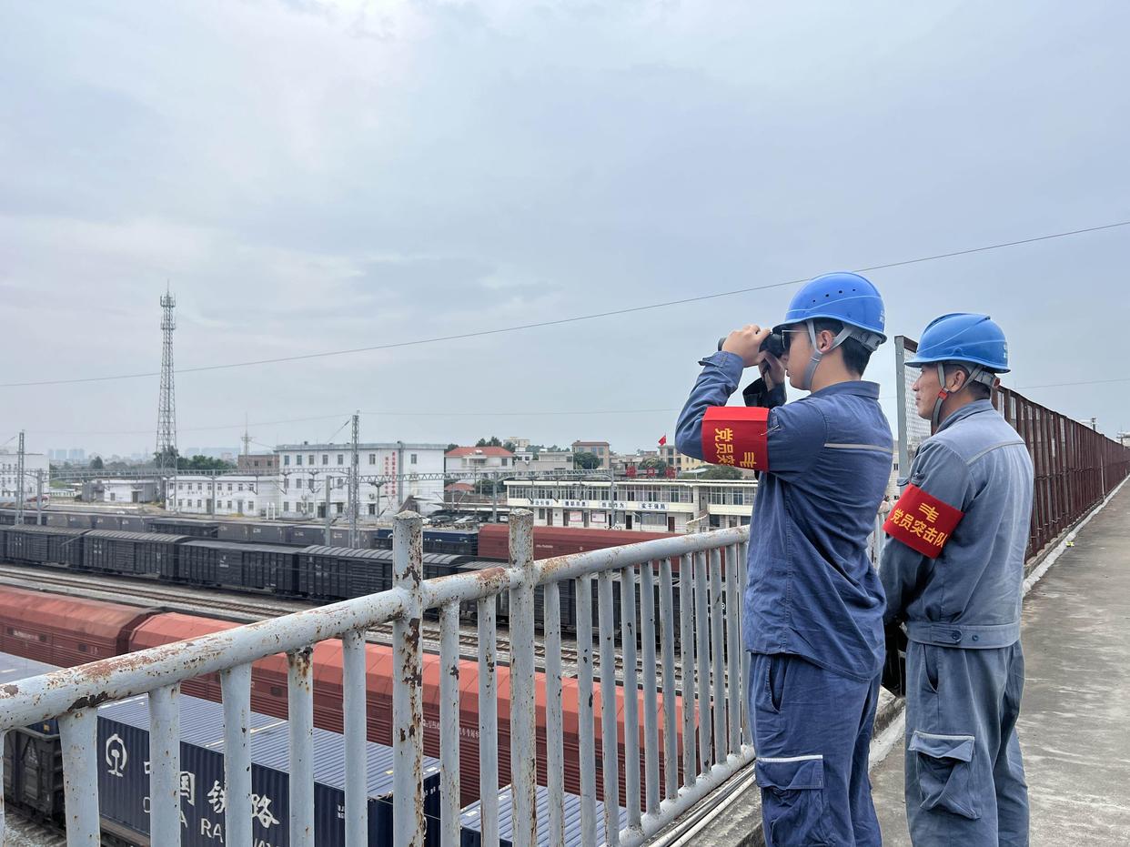 遂溪供電局未雨綢繆，全力做好春節(jié)春運(yùn)電力保供