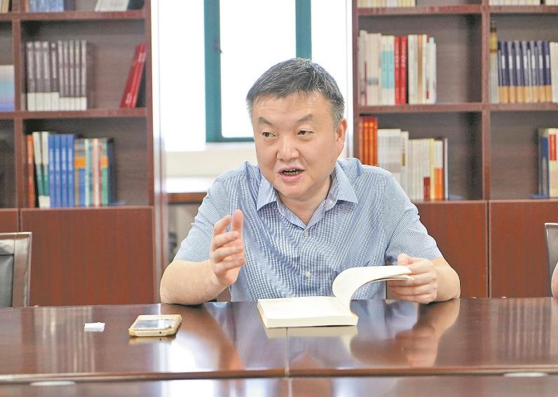 【國(guó)網(wǎng)特等勞模陸】陸佳政：以科技服務(wù)生產(chǎn)，讓電網(wǎng)在災(zāi)害面前“挺直腰板”