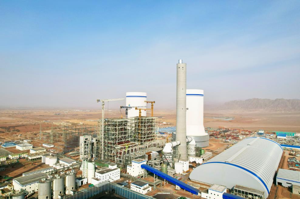 甘肅張掖百萬燃煤機(jī)組擴(kuò)建項(xiàng)目煙囪3號鋼內(nèi)筒到頂